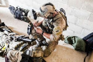 a-us-special-forces-soldier-provides-medical-aid-5b3419-1024